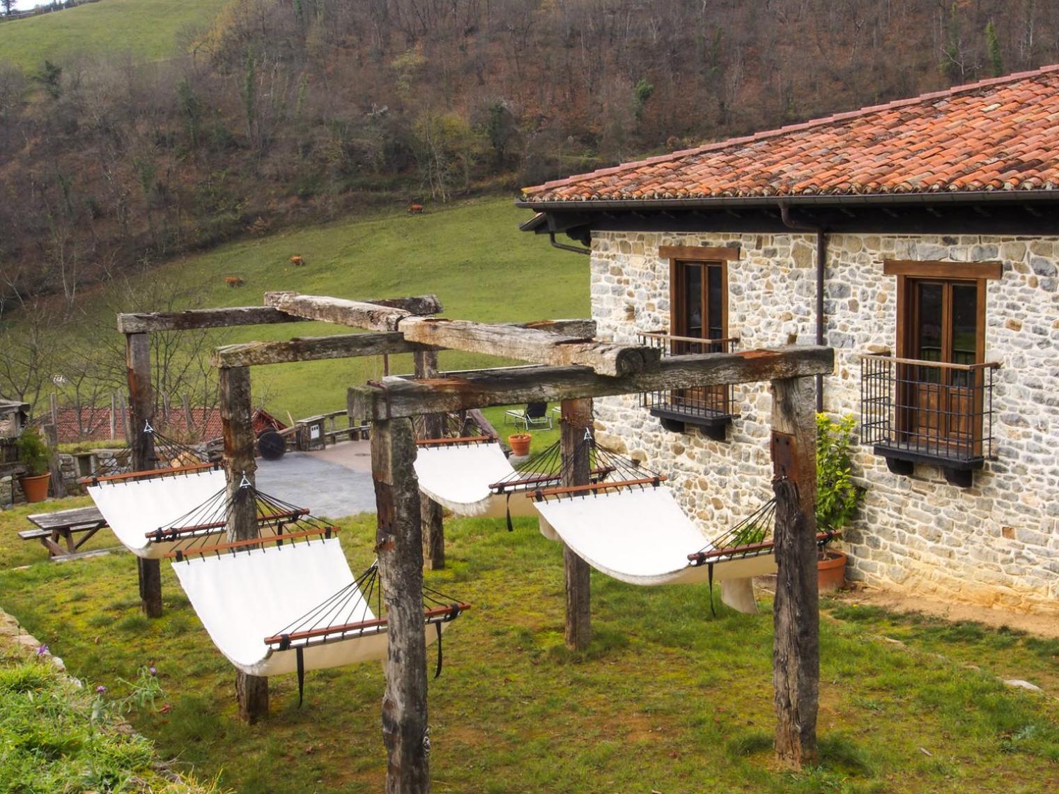 Готель Casona De El Castaniu Serrapio Екстер'єр фото