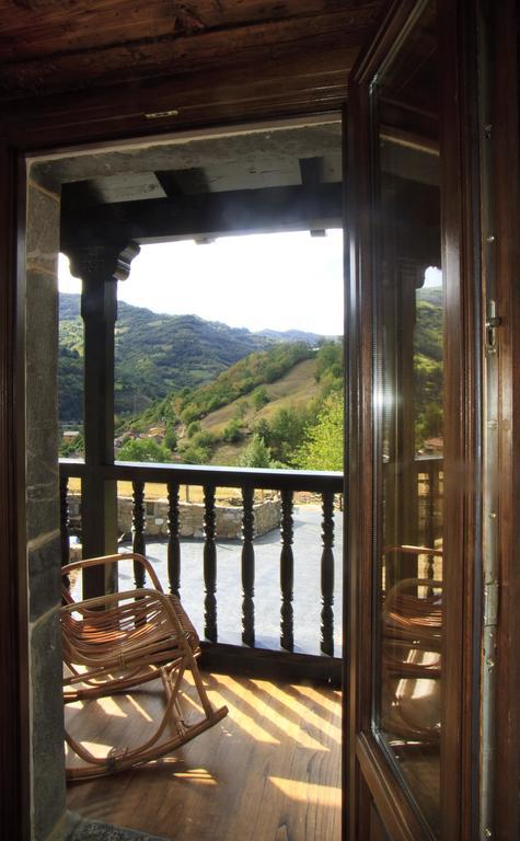 Готель Casona De El Castaniu Serrapio Номер фото